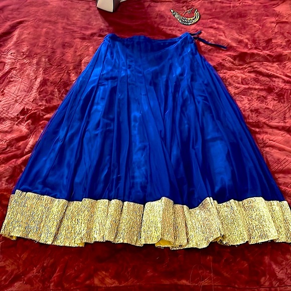 NEW Lehenga Suit 🎉HOST PICK🎉😊 - Picture 5 of 8